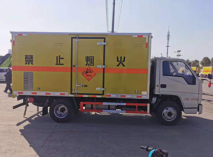 罗甸爆破器材运输车技术升级与安全合规新趋势